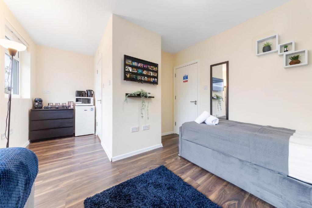 Twickenham Homes Айслворт Екстер'єр фото