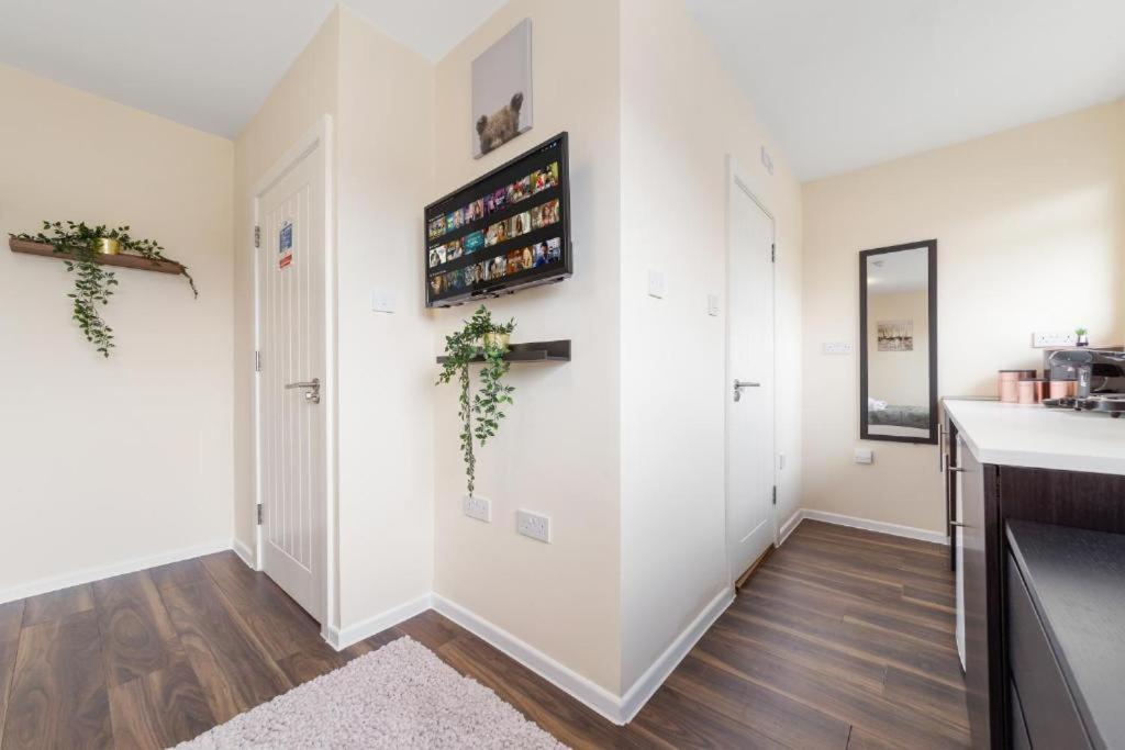 Twickenham Homes Айслворт Екстер'єр фото